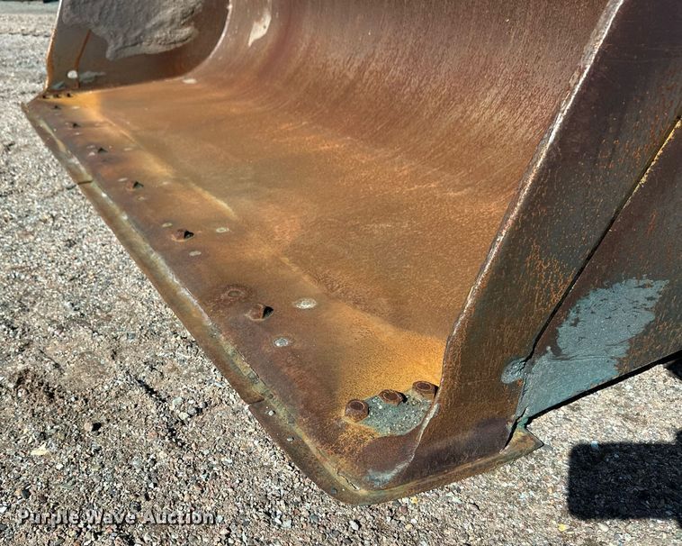 image for item OA9519 2006 John Deere 444J wheel loader