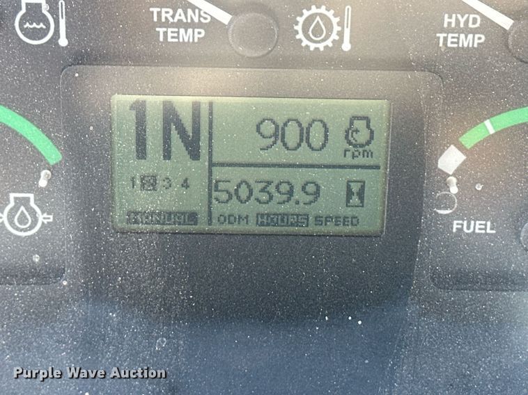 image for item OA9519 2006 John Deere 444J wheel loader