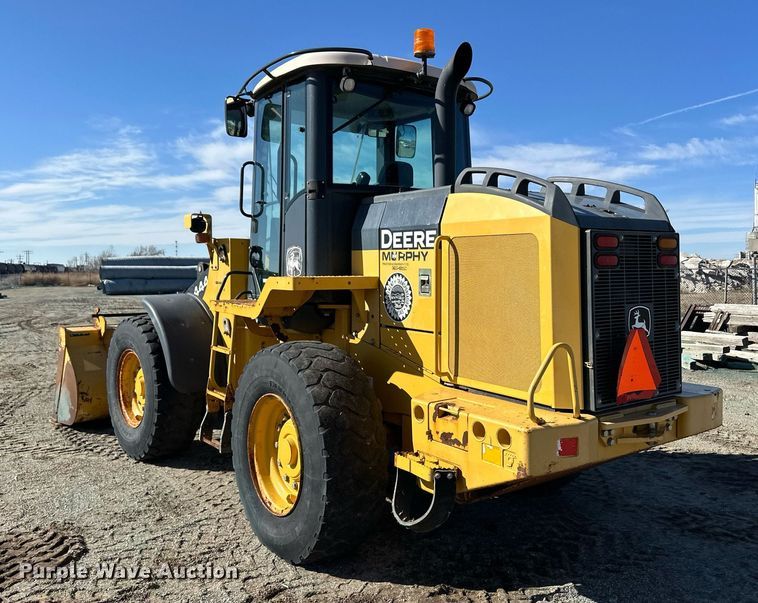 image for item OA9520 2006 John Deere 444J wheel loader