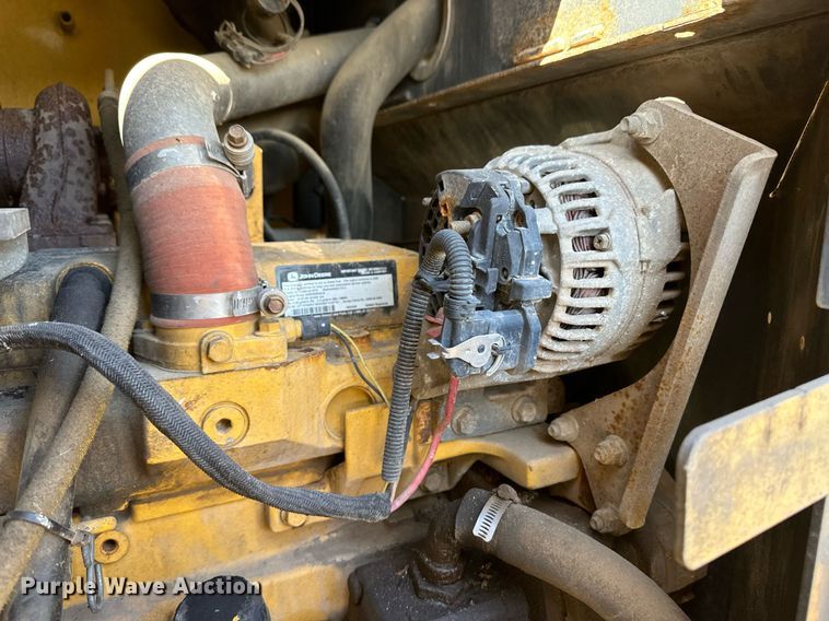 image for item OA9520 2006 John Deere 444J wheel loader