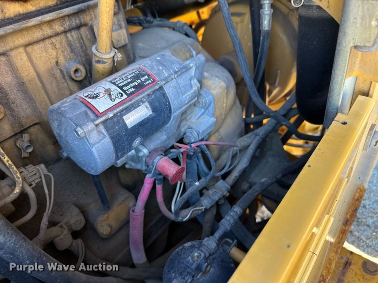 image for item OA9520 2006 John Deere 444J wheel loader