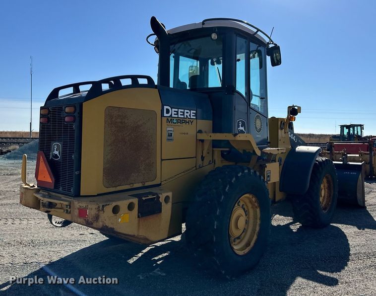 image for item OA9521 2006 John Deere 444J wheel loader