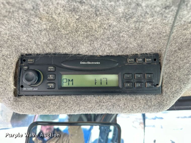 image for item OA9521 2006 John Deere 444J wheel loader