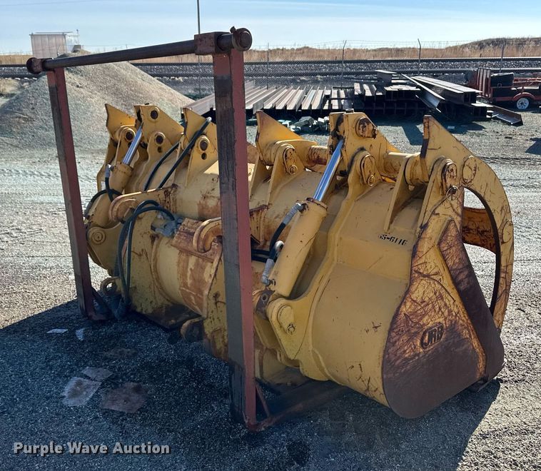 image for item OA9521 2006 John Deere 444J wheel loader