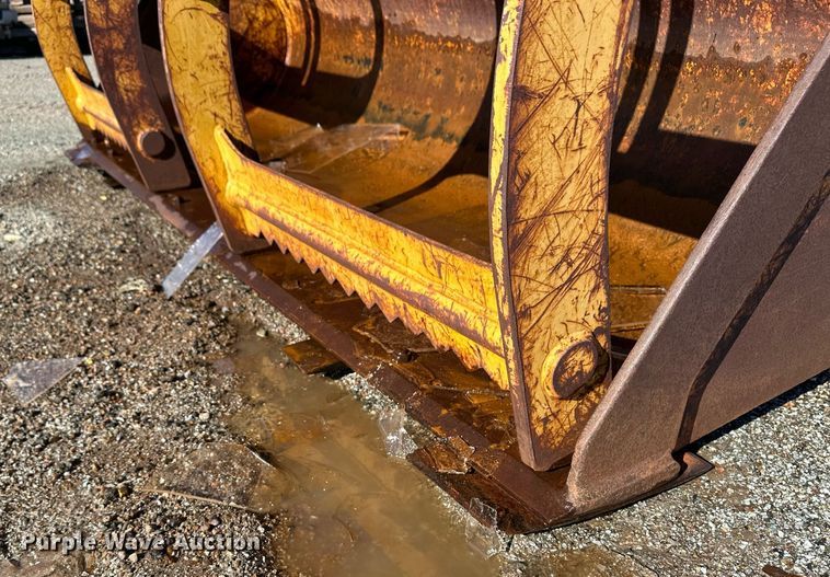 image for item OA9521 2006 John Deere 444J wheel loader