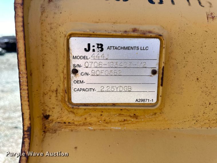 image for item OA9521 2006 John Deere 444J wheel loader