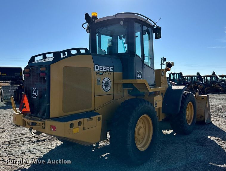 image for item OA9522 2006 John Deere 444J wheel loader