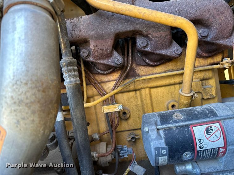 image for item OA9522 2006 John Deere 444J wheel loader