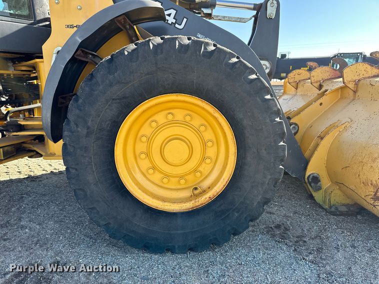 image for item OA9522 2006 John Deere 444J wheel loader