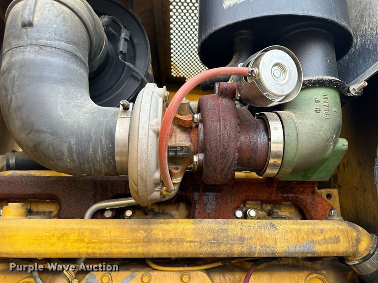 image for item OA9525 2001 John Deere 770CH motor grader