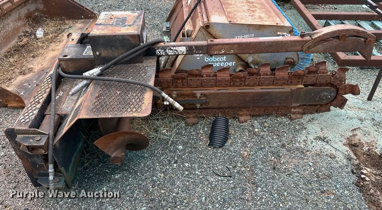 image for item OA9543 Lowe 21 skid steer trencher