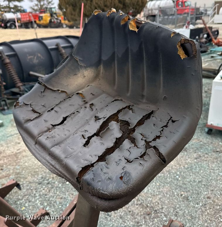 image for item OA9544 Bobcat 8811 skid steer backhoe