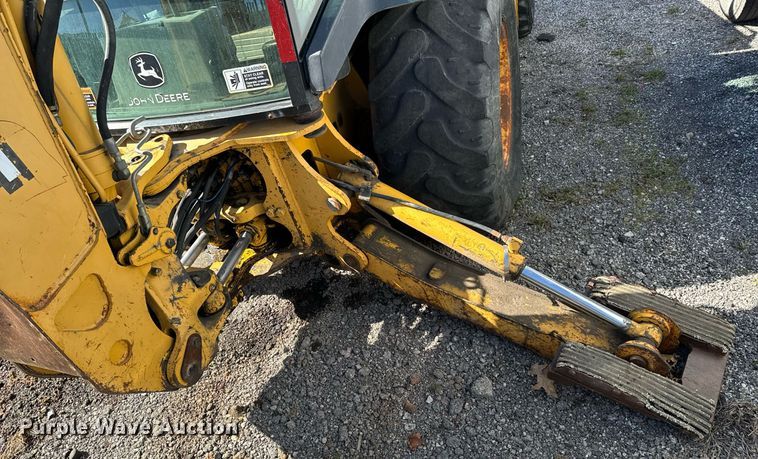 image for item OJ9492 2005 John Deere 310G backhoe