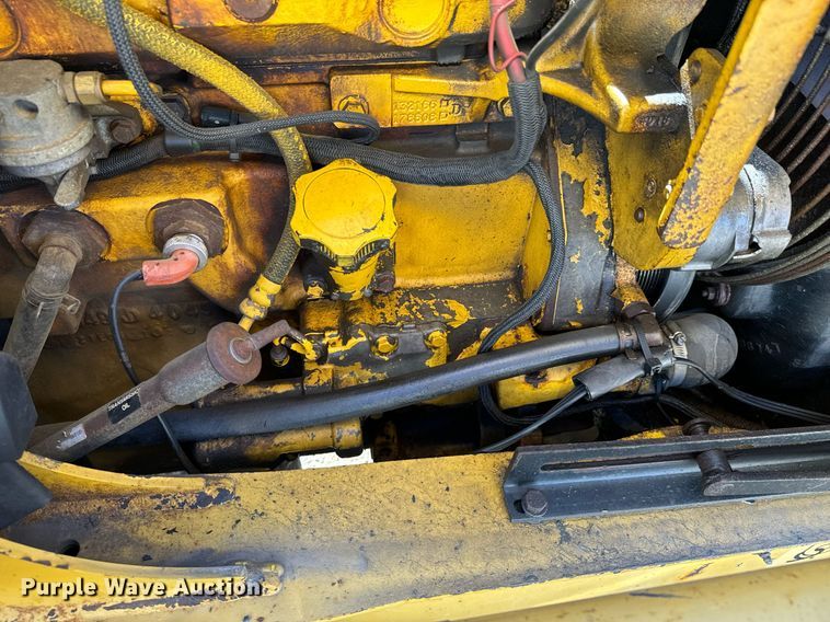 image for item OJ9492 2005 John Deere 310G backhoe