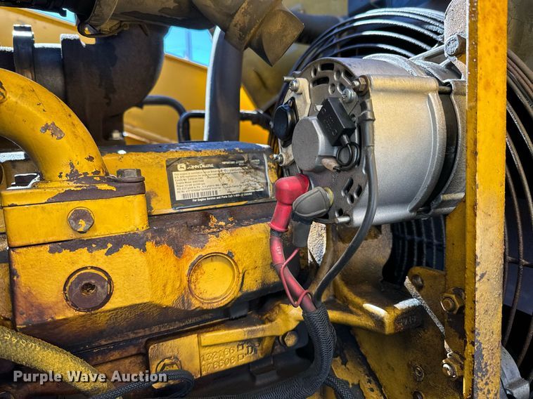 image for item OJ9492 2005 John Deere 310G backhoe