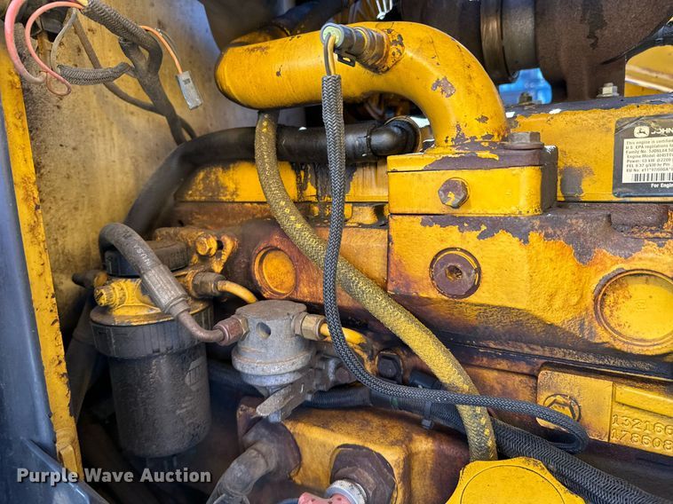 image for item OJ9492 2005 John Deere 310G backhoe