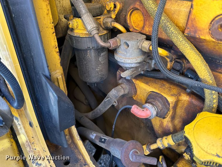 image for item OJ9492 2005 John Deere 310G backhoe