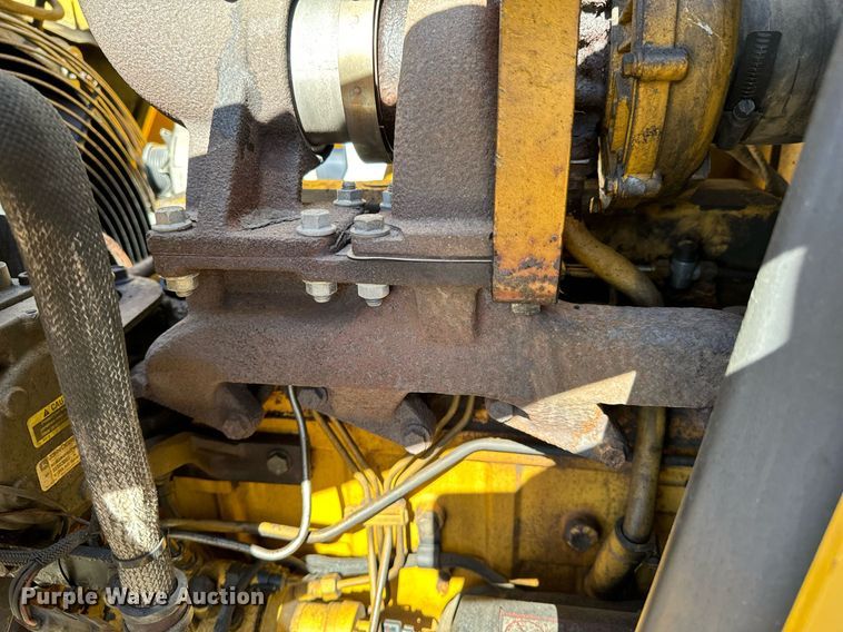 image for item OJ9492 2005 John Deere 310G backhoe