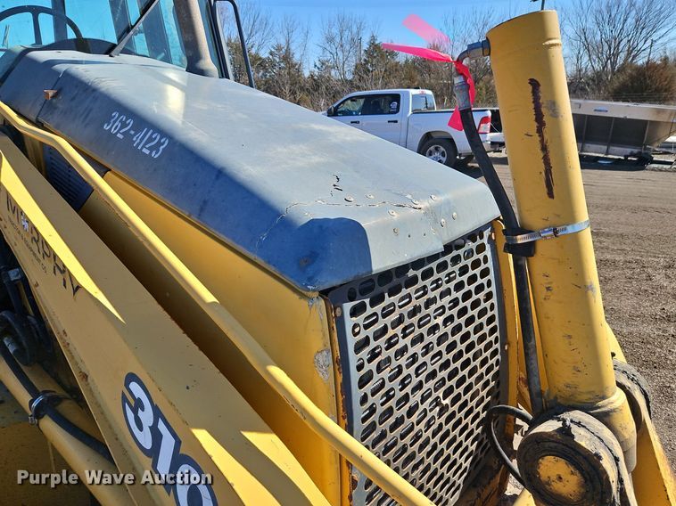 image for item OJ9499 2003 John Deere 310G backhoe