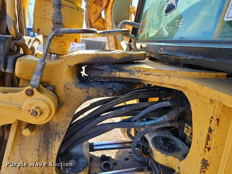 image for item OJ9499 2003 John Deere 310G backhoe