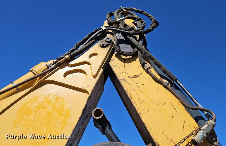 image for item OJ9499 2003 John Deere 310G backhoe