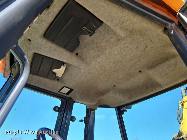 image for item OJ9499 2003 John Deere 310G backhoe