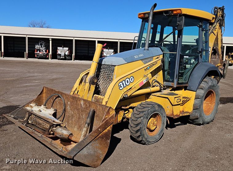 image for item OJ9500 2003 John Deere 310G backhoe