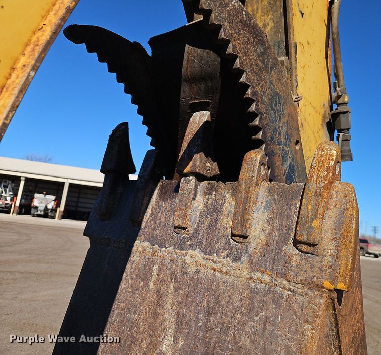 image for item OJ9500 2003 John Deere 310G backhoe