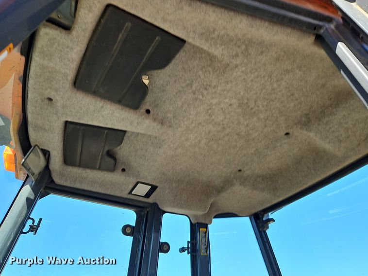 image for item OJ9500 2003 John Deere 310G backhoe