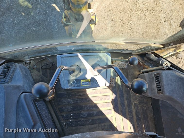 image for item OJ9500 2003 John Deere 310G backhoe