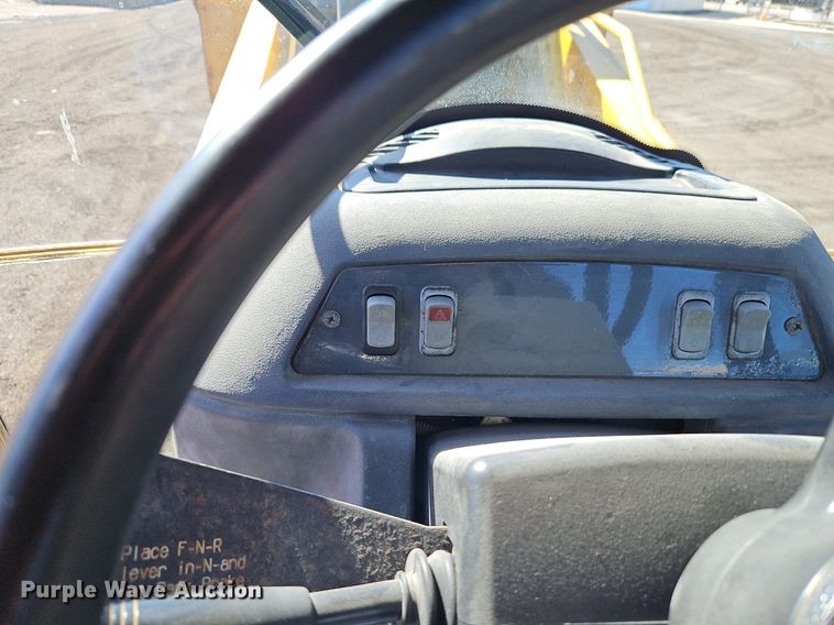 image for item OJ9500 2003 John Deere 310G backhoe