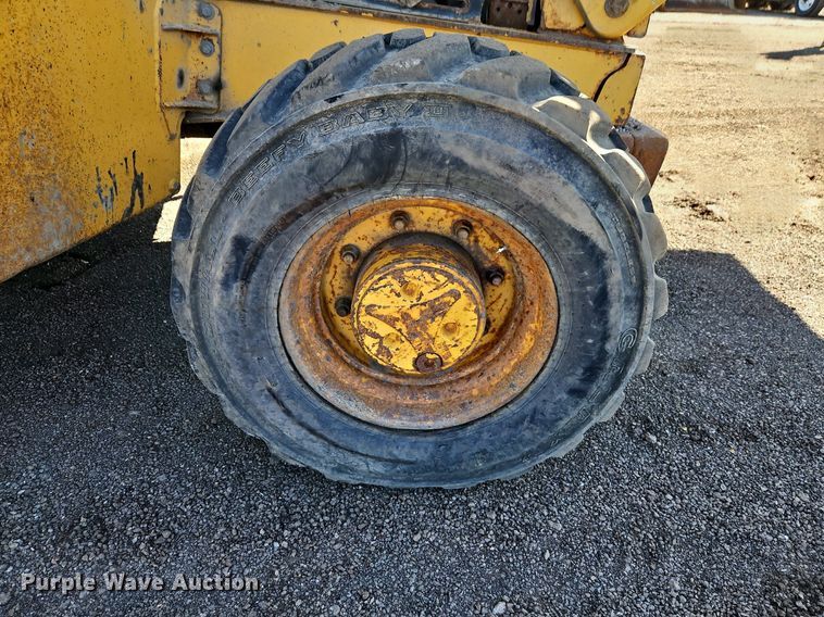 image for item OJ9500 2003 John Deere 310G backhoe