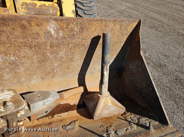 image for item OJ9500 2003 John Deere 310G backhoe