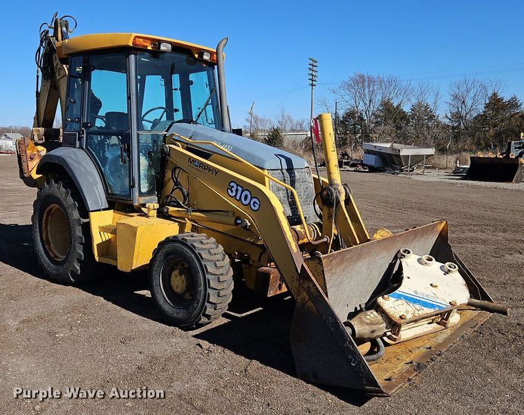 image for item OJ9501 2003 John Deere 310G backhoe