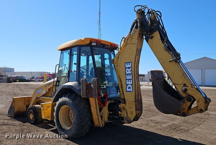 image for item OJ9501 2003 John Deere 310G backhoe
