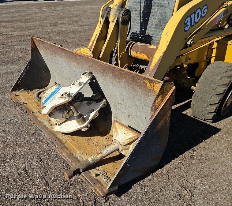 image for item OJ9501 2003 John Deere 310G backhoe