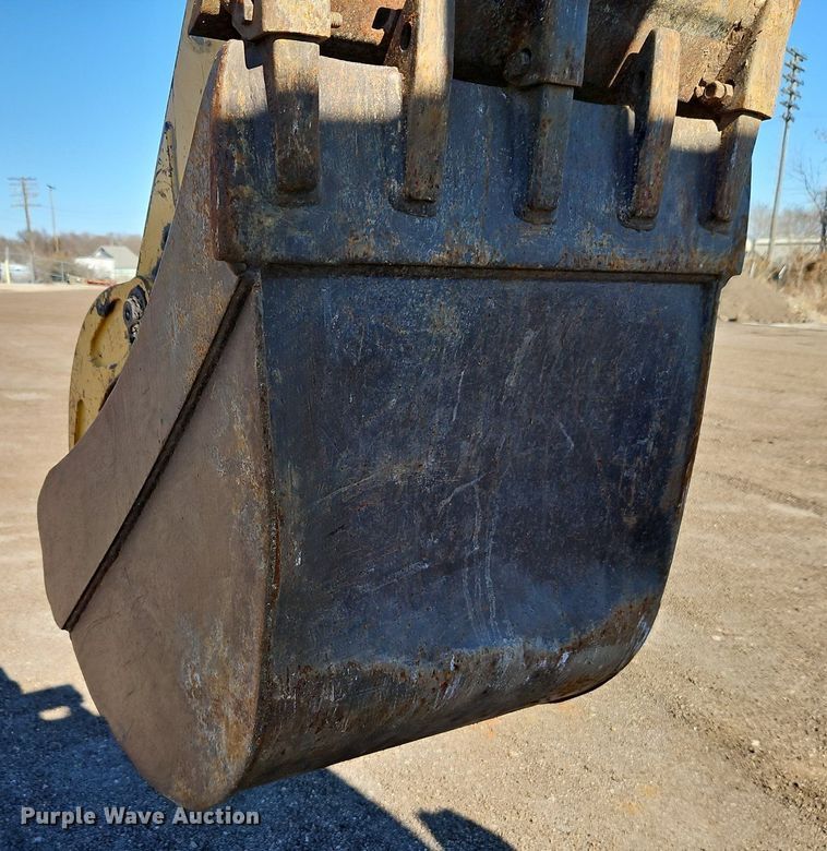 image for item OJ9501 2003 John Deere 310G backhoe