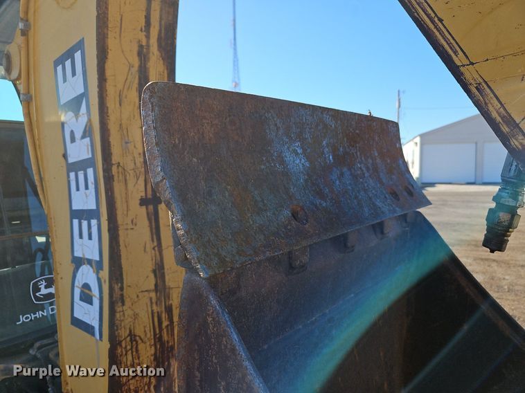 image for item OJ9501 2003 John Deere 310G backhoe