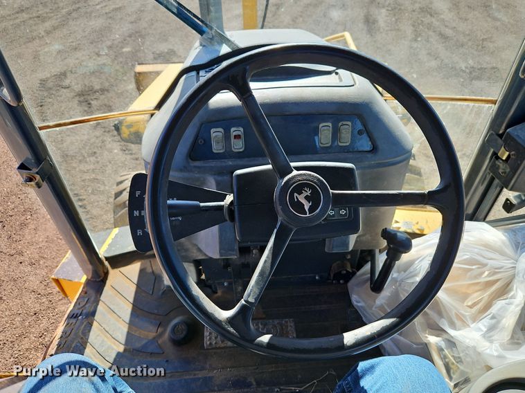 image for item OJ9501 2003 John Deere 310G backhoe