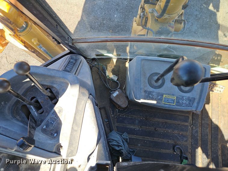 image for item OJ9501 2003 John Deere 310G backhoe