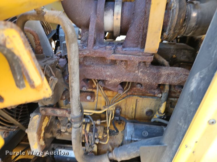 image for item OJ9501 2003 John Deere 310G backhoe