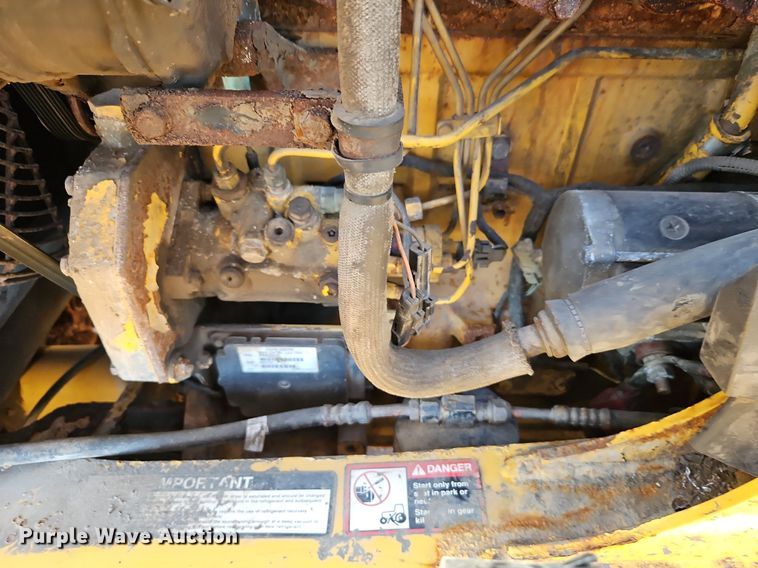 image for item OJ9501 2003 John Deere 310G backhoe