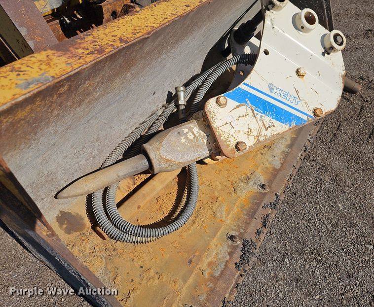 image for item OJ9501 2003 John Deere 310G backhoe