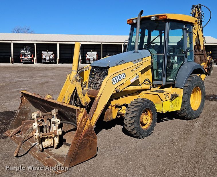 image for item OJ9502 2003 John Deere 310G backhoe