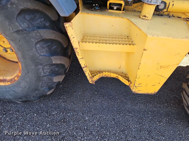 image for item OJ9502 2003 John Deere 310G backhoe