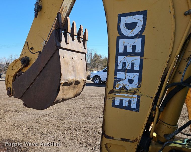 image for item OJ9502 2003 John Deere 310G backhoe