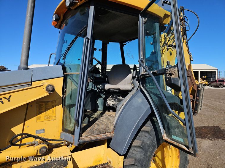 image for item OJ9502 2003 John Deere 310G backhoe