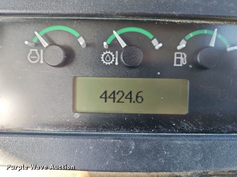 image for item OJ9502 2003 John Deere 310G backhoe