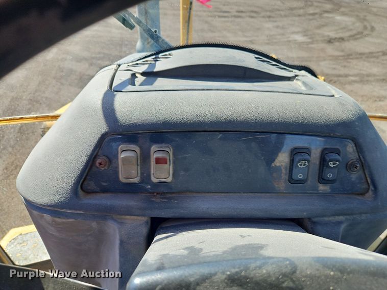 image for item OJ9502 2003 John Deere 310G backhoe