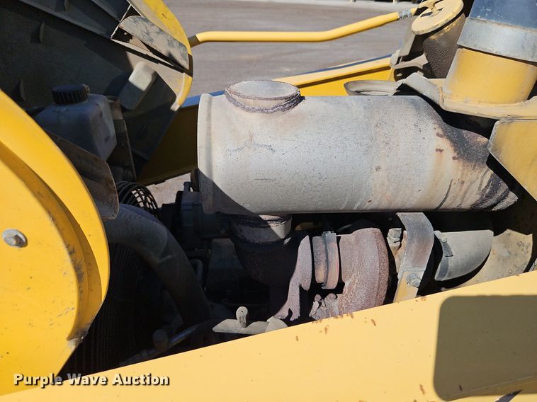 image for item OJ9502 2003 John Deere 310G backhoe